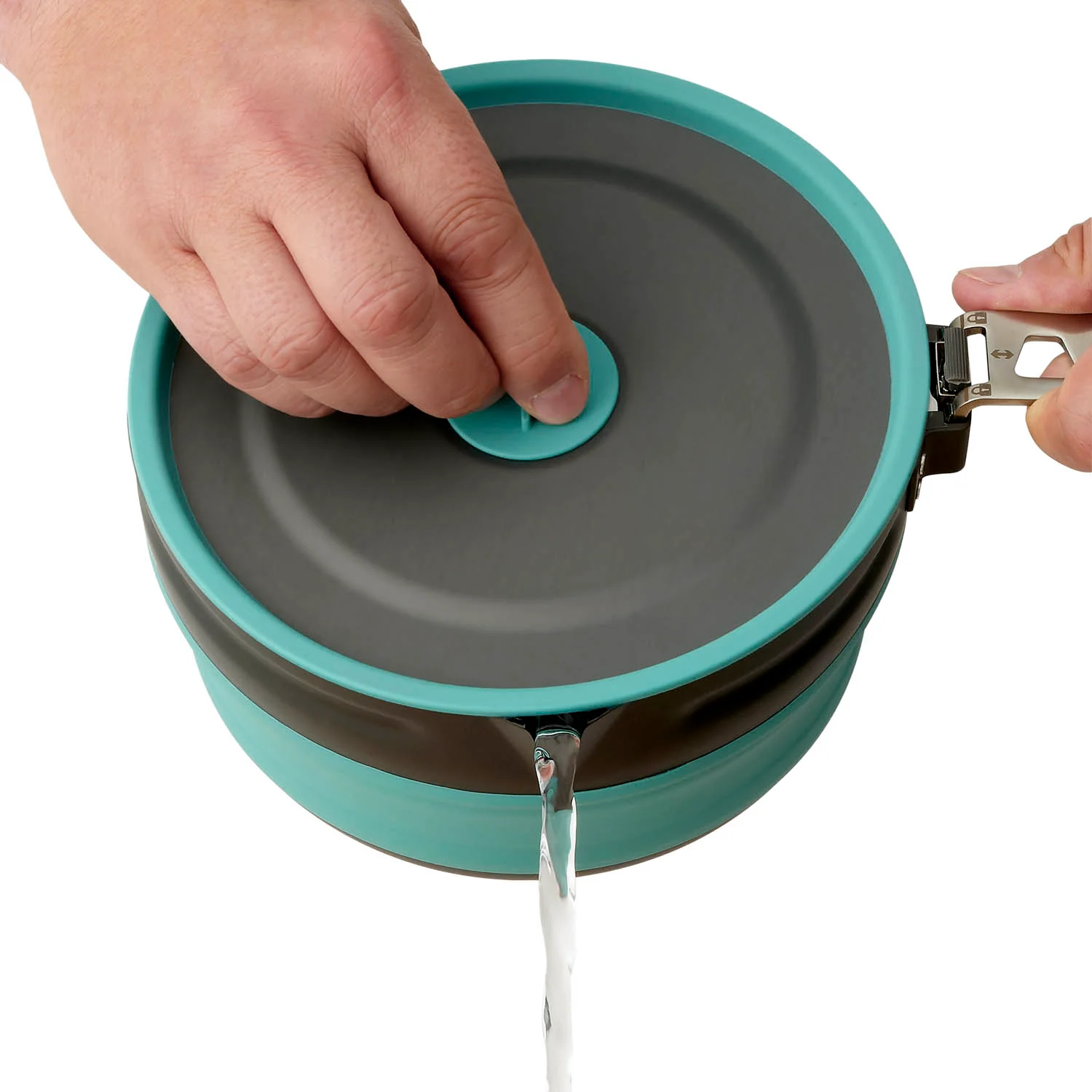 FrontierULCollapsiblePouringPot-2.2L_ACK025021-390201_MODEL_2_WBG.webp